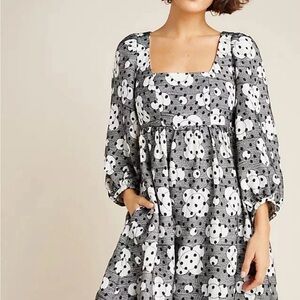 Anthropologie Baby Doll Dress Polka Dot  Black and White Pattern  Dress Size 6P.